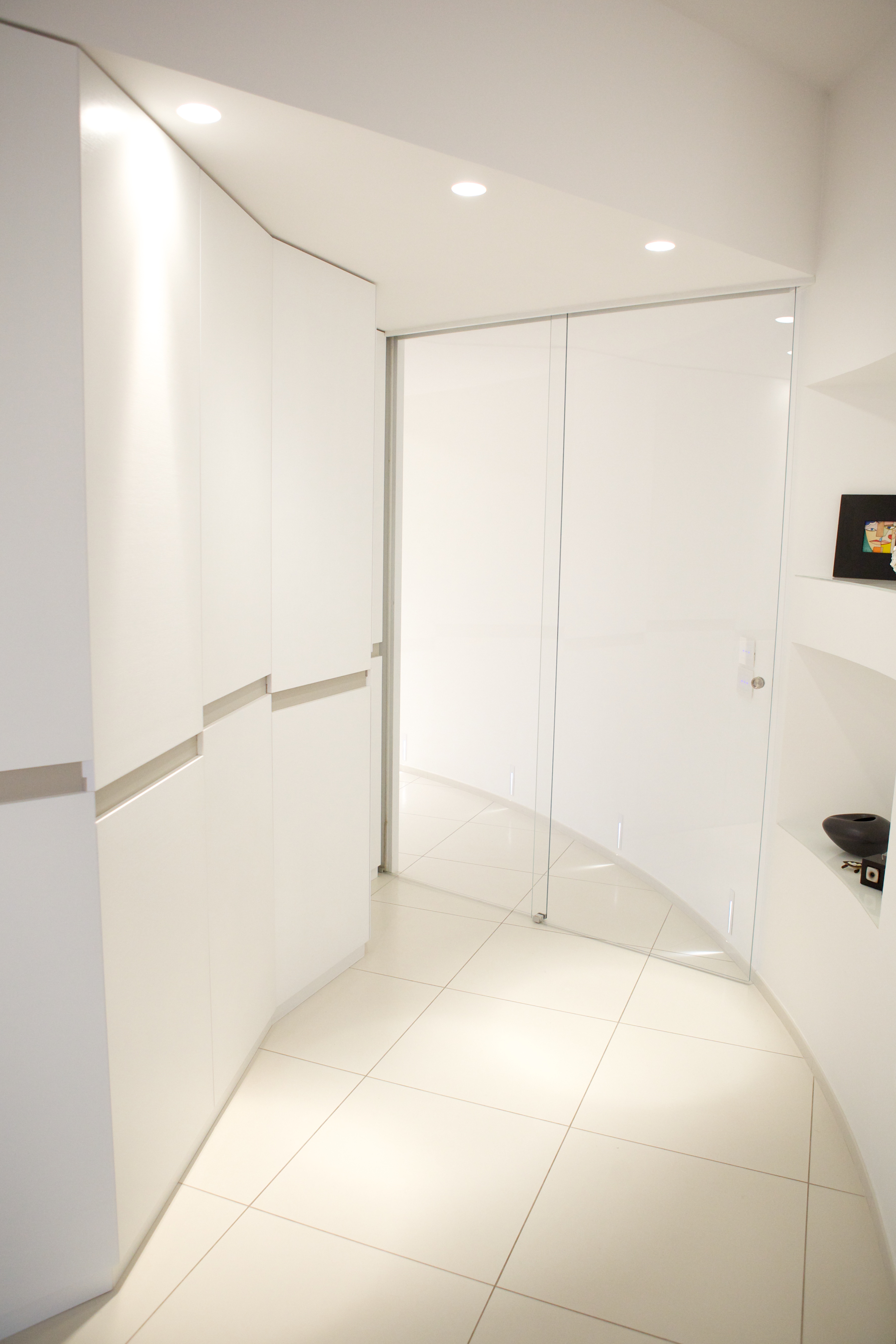 1.FC002 - T-HOUSE